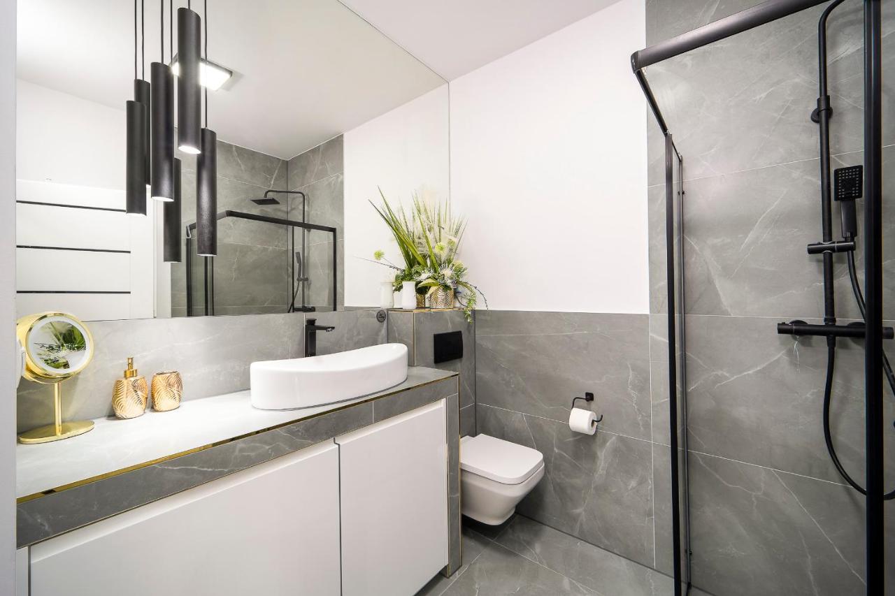 In&cognito Apartament Zielona Góra Esterno foto